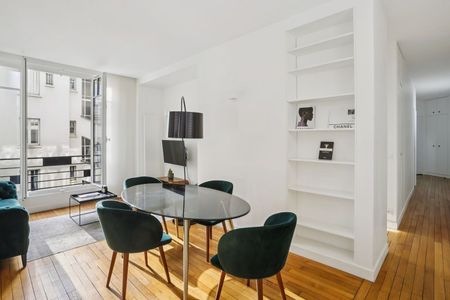 Location Appartement Paris 7 3 Pièces 73.04 m² - Photo 3