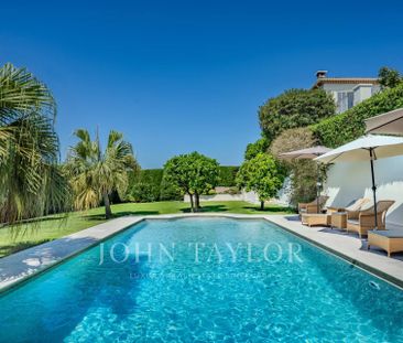 Maison à louer Mougins, Cote d'Azur, France9 000 EUR / Mois - Photo 4