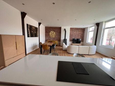 Sublime appartement avec cachet idéalement situé en coeur de ville ! - Photo 4