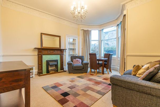 2 bedroom property to rent - Photo 1