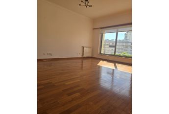 Apartamento T3 em Lisboa