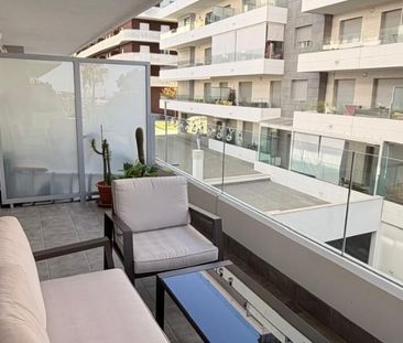 2 Bedroom Apartment For Rent in Nueva Andalucía, Málaga - Foto 4