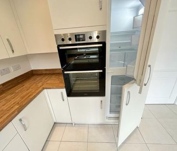 3 bedroom house to rent - Photo 2