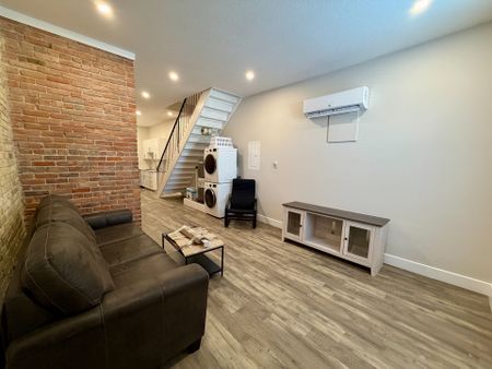 For Lease - 537 Talbot Street Unit# 11, St. Thomas, Ontario - Photo 2
