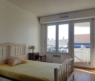 Location Appartement 2 pièces 53m² - Photo 2