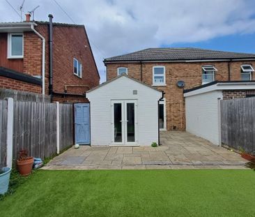 2 bedroom semi-detached house to rent - Photo 1