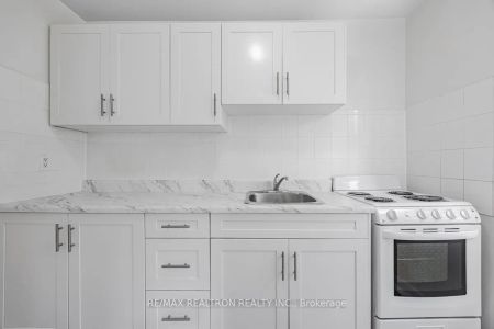 4 Hill Heights Road #304 - Photo 3