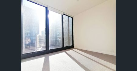 Luxurious Apartment WITH DUCTED AIR CON - Photo 3