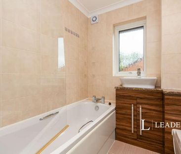 Calleva Close, RG22 - Photo 2
