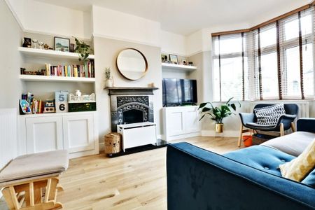 2 bedroom terraced house to rent - Photo 2