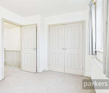 Chamberlain Close, Carterton, Oxfordshire, OX18 - Photo 3