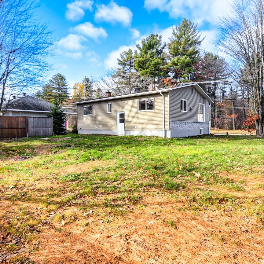 Maison de plain-pied à Saint-Jérôme - Photo 1