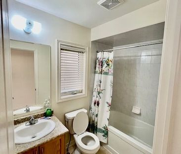 For Lease - 101 Alexie Way, Vaughan, Ontario - Photo 6