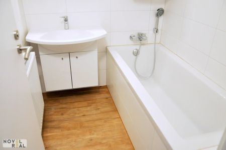 NÄHE HOHE WARTE - HELLE UND RUHIGE WOHNUNG MIT GARTENNUTZUNG - Foto 4
