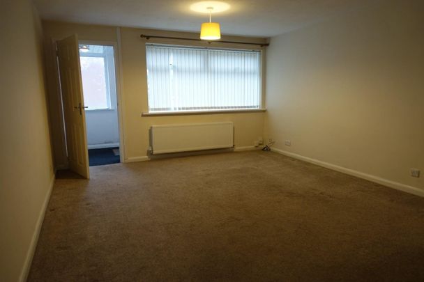 2 bedroom House To Let - Photo 1
