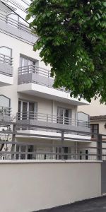 location Appartement T2 DE 47.3m² À NEUILLY PLAISANCE - Photo 3