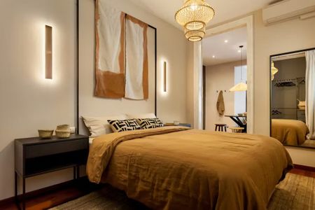 Carrer d'Enric Granados, Barcelona, Catalonia 08008 - Photo 4