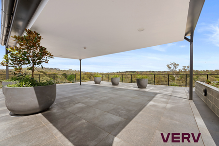 MODERN APARTMENT IN BANKSII - Photo 5