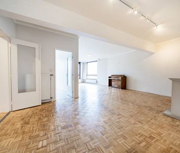 Appartement te huur - Photo 1