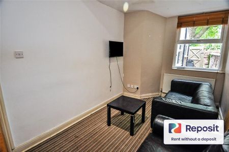 4 bedroom terraced house to rent - Photo 5