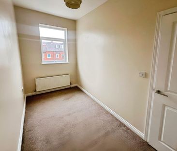 2 bedroom terraced house to rent - Photo 6