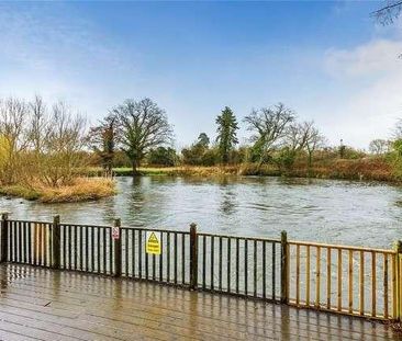 Woking, GU22 - Photo 1