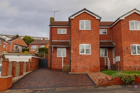 Aysgarth Rise, Swallownest, S26 - Photo 3