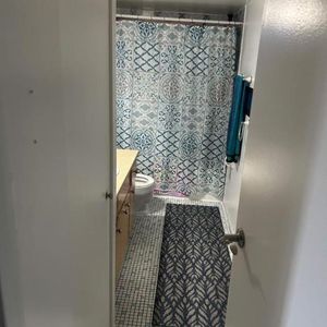 1 CH - 1 SDB - Côte Saint-Luc - $1,240 /mo - Photo 2