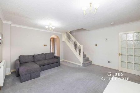 Clovelly Close, Pinner, HA5 - Photo 3
