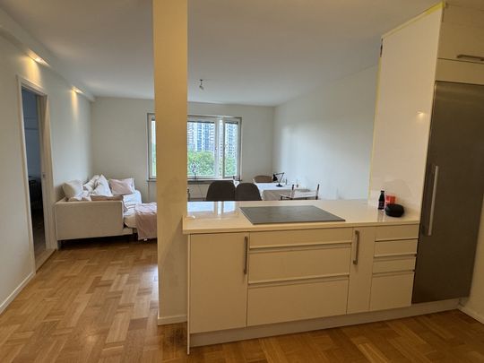 Backvägen, Solna - Photo 1