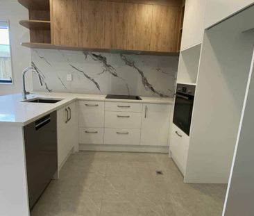 Brand New Townhouse - Pakuranga Heights - Photo 5