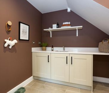 3 bedroom semi-detached house to rent - Photo 6