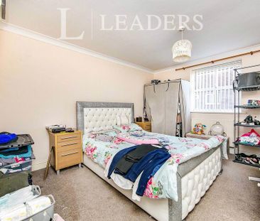 2 bedroom flat to rent - Photo 6