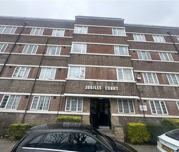 London Road, Thornton Heath, CR7 6JL - Photo 2