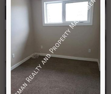 2 bed, 1 bath apartment available near downtown Regina - Photo 3