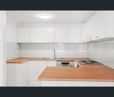 2/170-172 Gertrude Street, Gosford, NSW 2250 - Photo 2