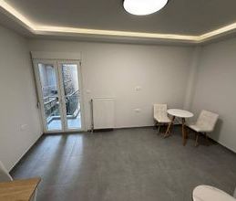 Studio/Γκαρσονιέρα για ενοικίαση - Χαριλάου, - Φωτογραφία 2