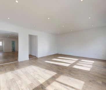 For Lease - 240 Royal Road, Georgina, Ontario - Photo 6