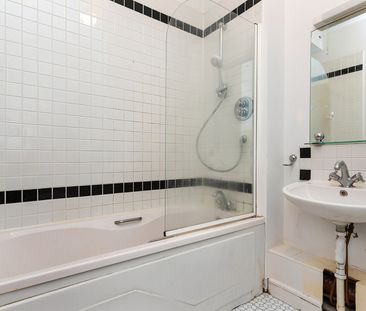 Shannon House - Photo 6