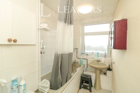 1 bedroom apartment to rent Hare Street Springs, Harlow, CM19 - Photo 3