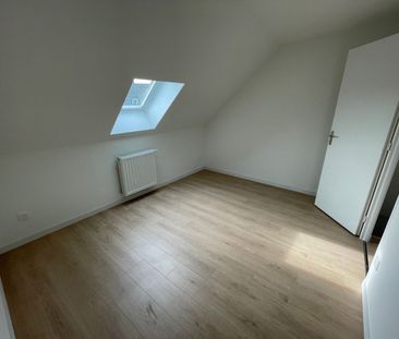 T3 bis AVEC TERRASSE – LILLE – FIVES réf G446-2 - Photo 4