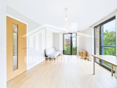 2 bedroom apartment to rent - Photo 2