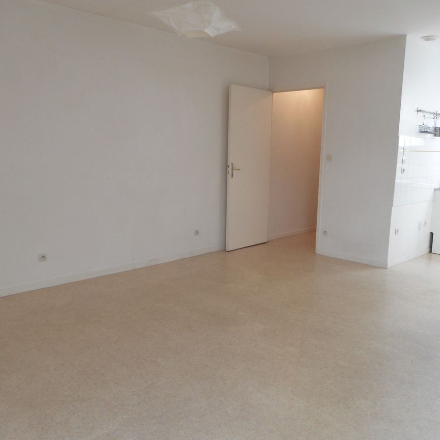 Appartement RUE DE LA TIRELIRE - Photo 1