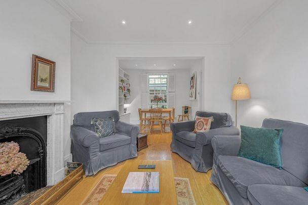 3 bedroom terraced house to rent - Photo 1