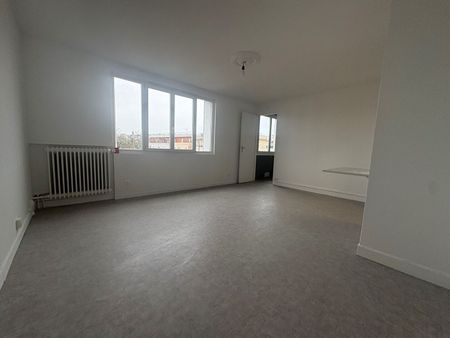 CLAMART MAIRIE STUDIO 30.28 m² - Photo 3