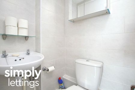 1 Bed property for rent - Photo 5