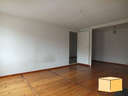 Location Appartement 3 pièces 97m² BELLEY 01300 - Photo 3