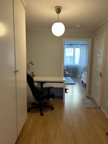 Thorildgatan, Eskilstuna - Photo 4