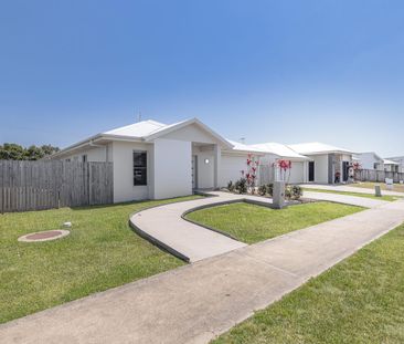 For Lease: Stunning Family Home in Beaconsfield - Photo 5