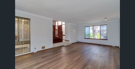 Refreshed double-story home in prime Duncraig location! - Photo 4